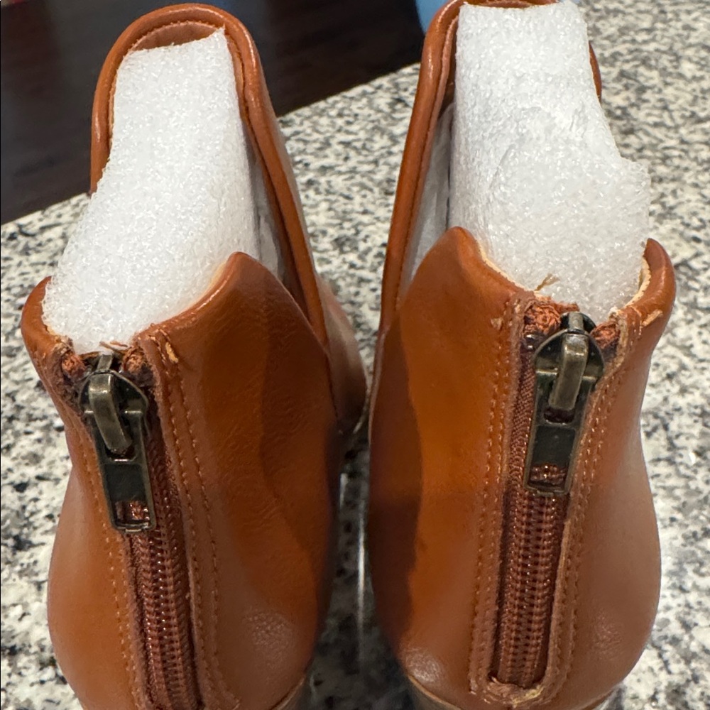 Sun + Stone Brown Ankle Booties - Picture 3 of 4